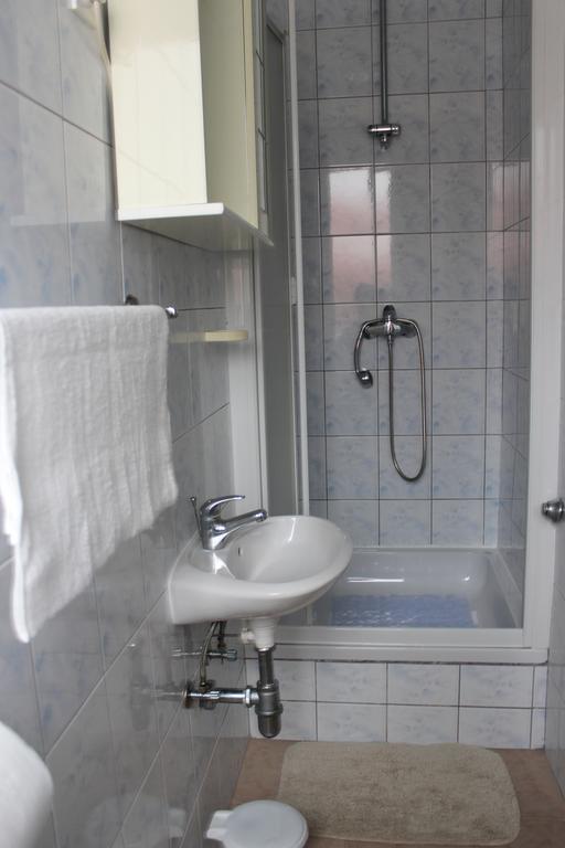 Apartment & Room'S Anni Zadar Bagian luar foto