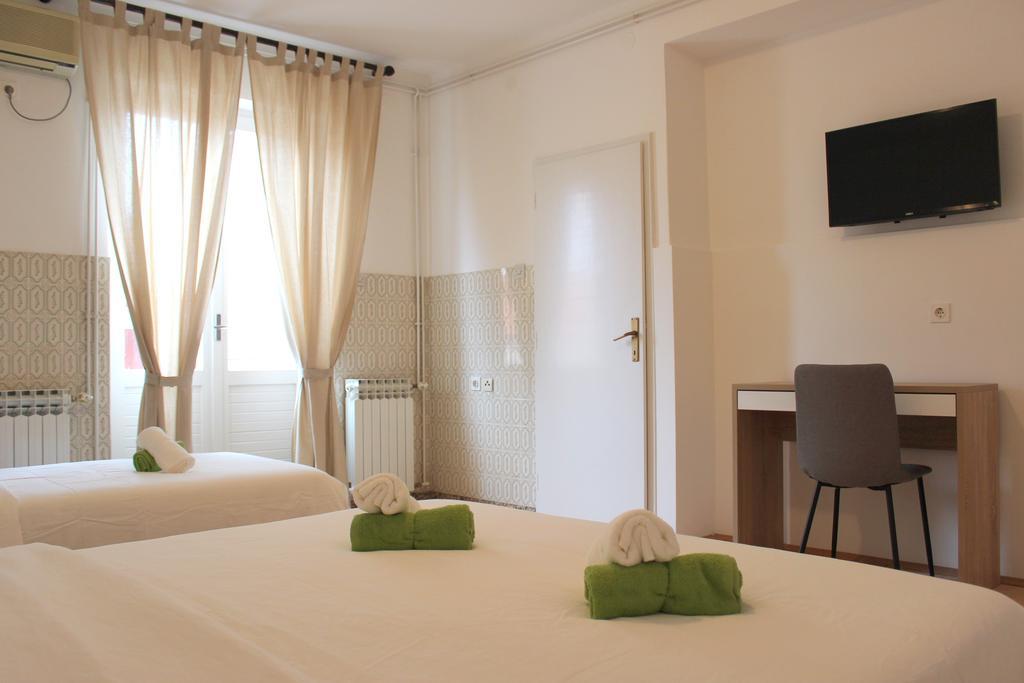Apartment & Room'S Anni Zadar Bagian luar foto