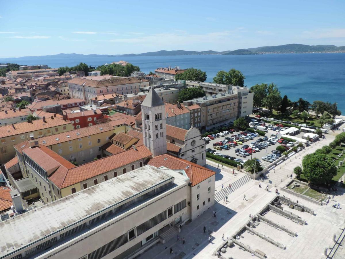 Apartment & Room'S Anni Zadar Bagian luar foto