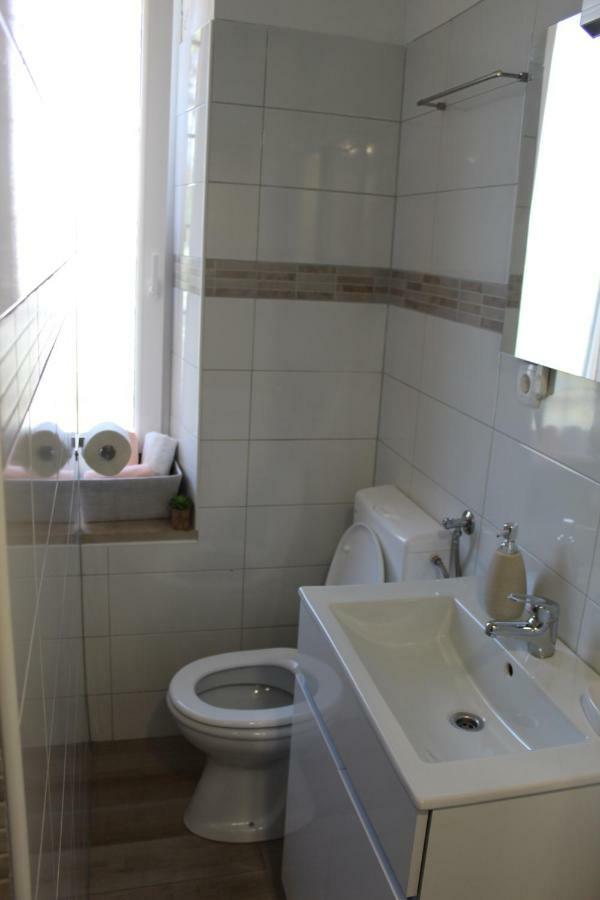 Apartment & Room'S Anni Zadar Bagian luar foto